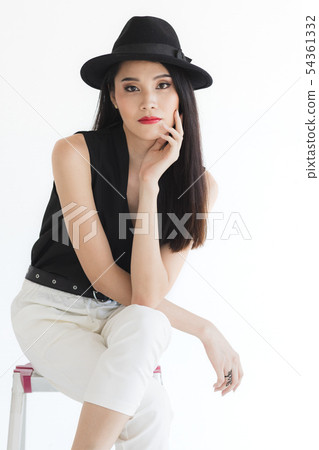 Asian model woman standing and pompous.. Asian model woman standing and pompous.. 54361332
