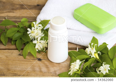 roll on deodorant fragrance with herbal soap 54362060
