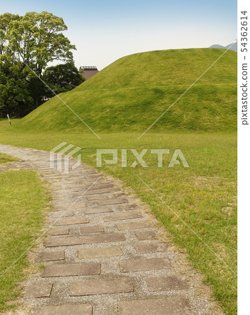Ancient tomb (Nagoya Tohosu-cho: Hisagozuka) Ancient tomb (Nagoya Tohosu-cho: Hisagozuka) 54362614