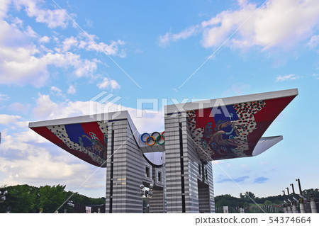 Gate of Olympic Park Peace 54374664