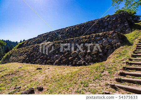 （石川縣）歷史遺址南澳城堡遺址本丸的石頭作品 54375633