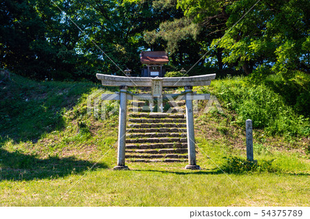 (Ishikawa Prefecture) Historic site Nanao Castle ruins Honmaru Shiroyama Shrine 54375789