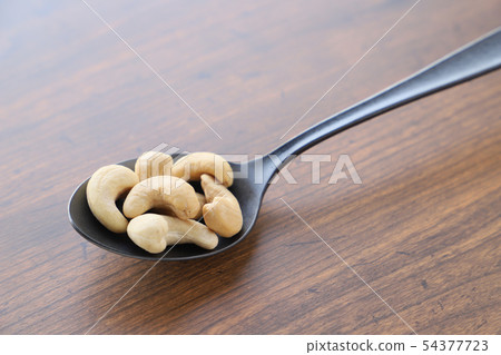 Cashew Nuts 54377723