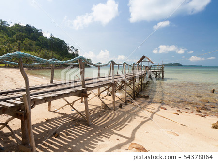 Wood Bridge in sea Wood Bridge in sea 54378064