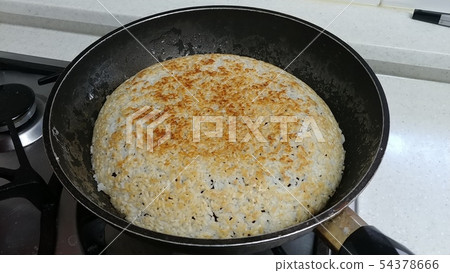 鍋中酥脆的酪梨 54378666