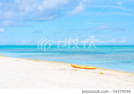 Beautiful Beach in Nagannu Island, Okinawa, Japan 54379546