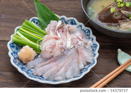 Hon-bow sashimi 54379737