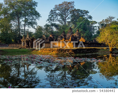 Banteay Srei is a Hindu temple dedicated to Shiva 54380441
