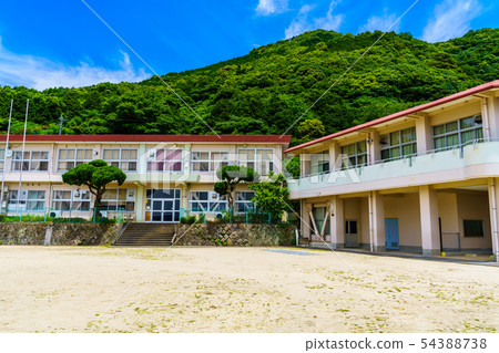 Unzen City Futtsu elementary school closing history historical record [Ohama-cho, Unzen city, Nagasaki Prefecture] 54388738