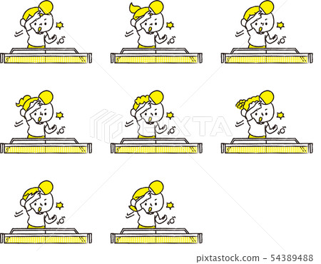 來自不同國家的兒童打乒乓球(黃色) 來自不同國家的兒童打乒乓球(黃色) 54389488