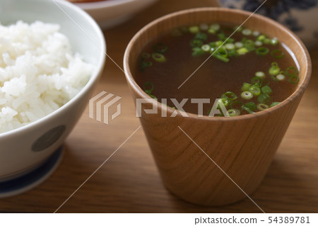 米飯和味噌湯 米飯和味噌湯 54389781