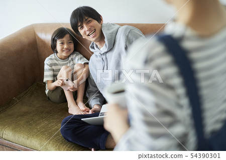 Family lifestyle 54390301