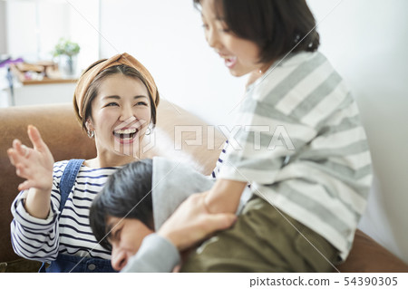 Parent and child lifestyle Parent and child lifestyle 54390305