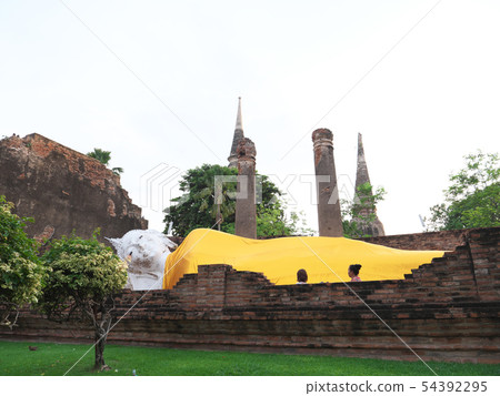 泰國大城府Wat Yai柴Monkon睡覺菩薩Wat Yai柴Mongkon 54392295
