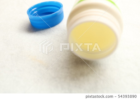 Skin medicines, ointments, drug stores, hospital prescriptions, atopic dermatitis, dry skin, moisturizing Skin medicines, ointments, drug stores, hospital prescriptions, atopic dermatitis, dry skin, moisturizing 54393890