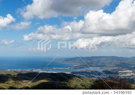 Ryotsu Bay and Gunaka Naka Plain from Osado Island Skyline 54396392