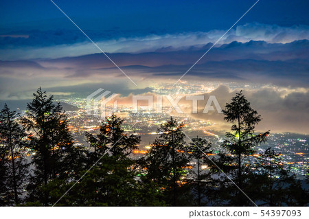 《山梨縣》的甲府盆地夜景 54397093