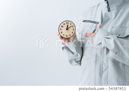 穿著工作服和手錶 54397451
