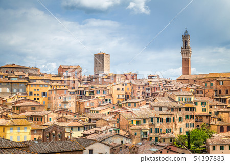 Siena town, panoramic view of ancient city. 54397883