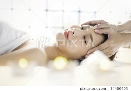 Female beauty esthetics 54400493