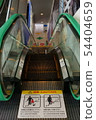 Down escalator 54404659