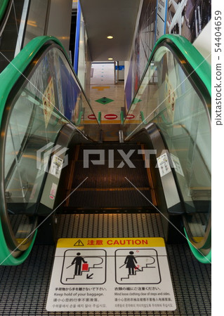 Down escalator Down escalator 54404659