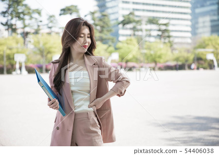Office woman 54406038