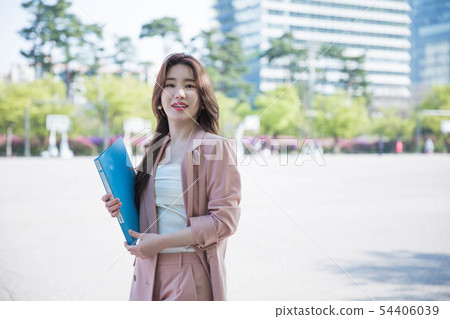 Office woman 54406039