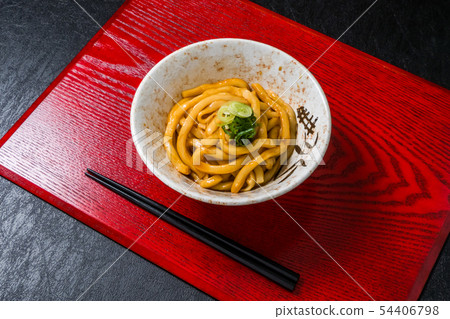 Ise udon (Ise udon) Japanese noodles with thick sauce 54406798