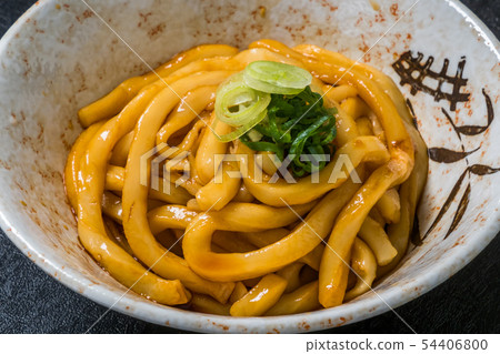Ise udon (Ise udon) Japanese noodles with thick sauce 54406800
