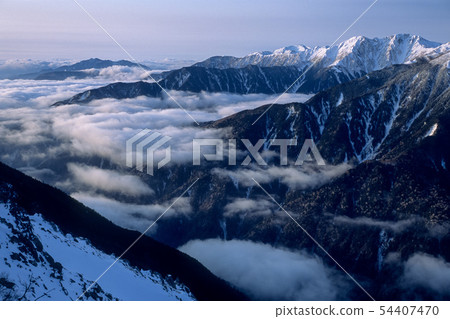 Unkai and the Southern Alps 54407470
