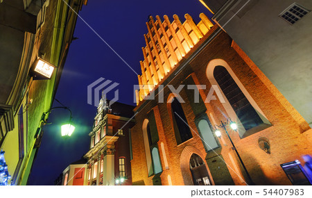 Street in the centre of Warsaw Street in the centre of Warsaw 54407983