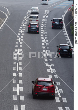 Before toll Before toll 54409737