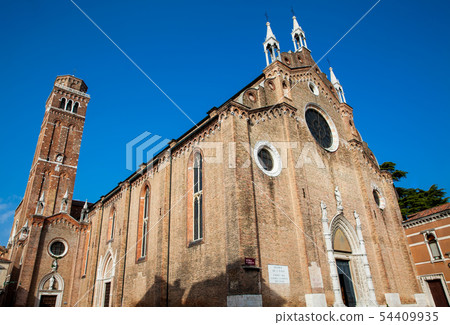 Basilica di Santa Maria Gloriosa dei Frari Basilica di Santa Maria Gloriosa dei Frari 54409935