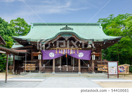 Karatsu Shrine Main Hall 54410081