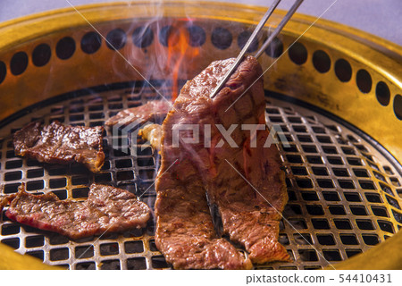 Kuroge Wagyu beef misji grilled meat Kuroge Wagyu beef misji grilled meat 54410431