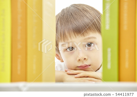 蹣跚學步,兒童,孩子,預定,閱讀,學習,學習,教育,商人 蹣跚學步,兒童,孩子,預定,閱讀,學習,學習,教育,商人 54411977