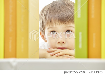 蹣跚學步,兒童,孩子,預定,閱讀,學習,學習,教育,商人 蹣跚學步,兒童,孩子,預定,閱讀,學習,學習,教育,商人 54411978