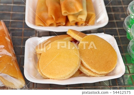 Pancake dorayaki at street food 54412575