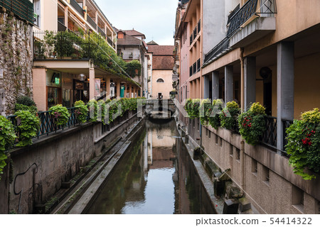 Annecy Thiou River City Canals 54414322
