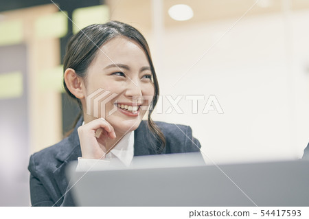 Business woman 54417593