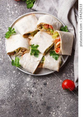 Lavash rolls with chicken and vegetables 54420233