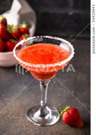 Strawberry Margarita cocktail in glass 54420943