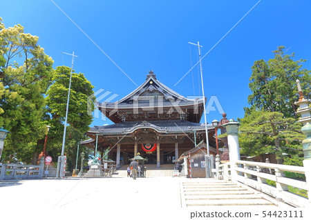 [Aichi] Toyokawa Inari Honden under sunny weather 54423111