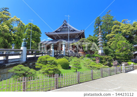 [Aichi] Toyokawa Inari Honden under sunny weather 54423112