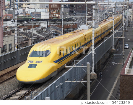 At Dr. Yellow Kamishinzo 54423249