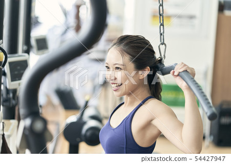 健身房的女人 54427947