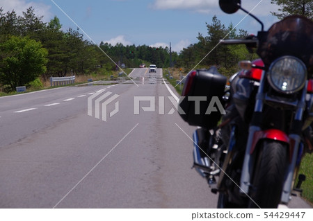 At Manza Highway 54429447