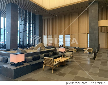 Hotel lobby 54429914