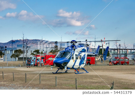 直升機救護車運輸 54431379